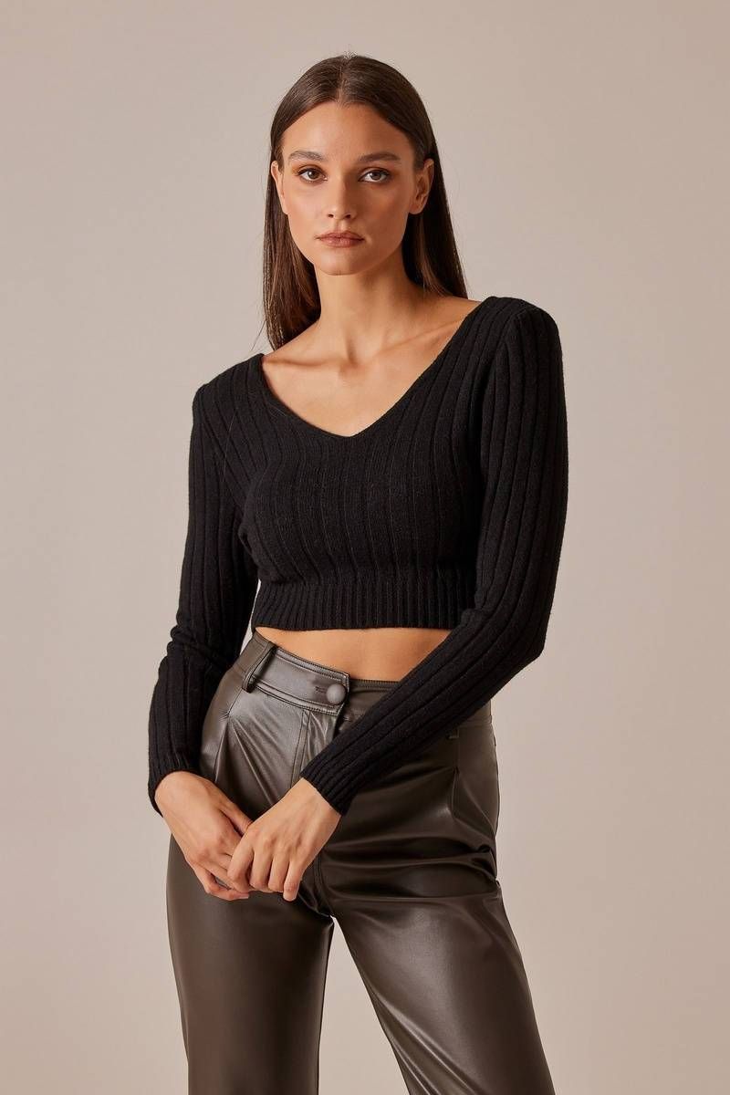 Knitted crop top